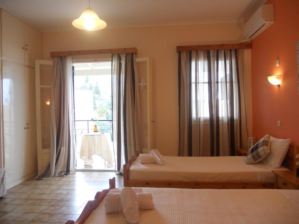 Elli Marina Studios And Apartments Benitses  Pokoj fotografie